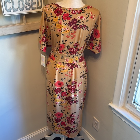 Lularoe Marly Floral Print Short Sleeve Tie Waist Midi Dress Tan Red Cream NWT - Picture 8 of 12